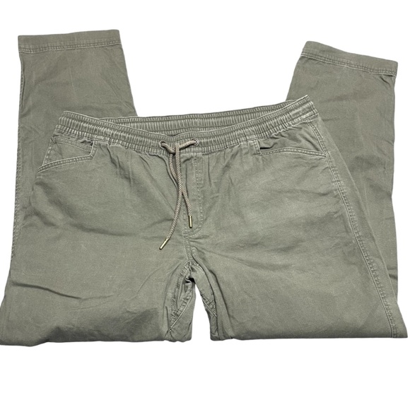 L.L. Bean Men’s Green XL 32” Bean Flex Comfort Stretch Standard Fit Dock Pant - Picture 7 of 13